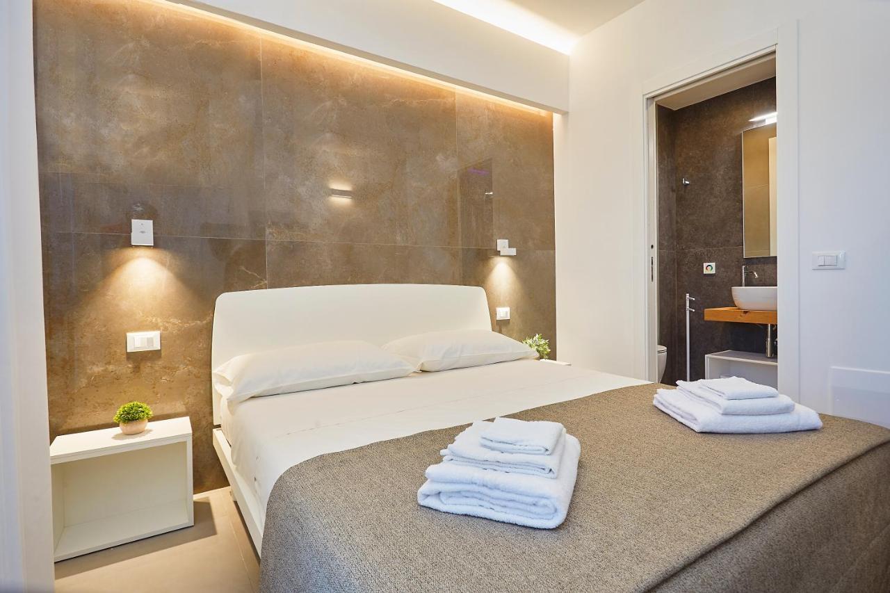 Porta Del Golfo Apartments & Suites Castellammare del Golfo Exteriör bild