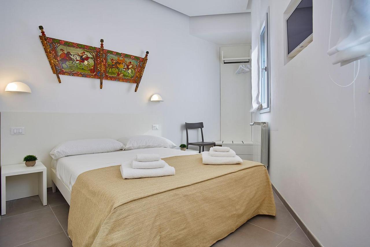 Porta Del Golfo Apartments & Suites Castellammare del Golfo Exteriör bild